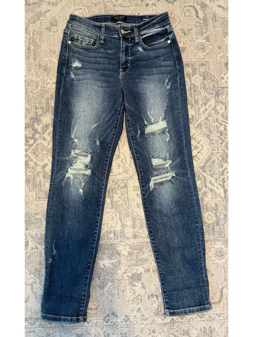 Judy Blue Boyfriend Fit Medium Wash Distressed Mid Rise Jeans 3/26 Stretch Boho